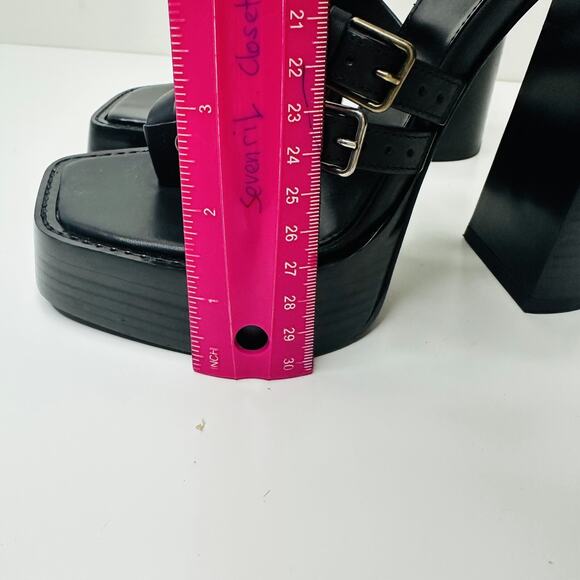 Saint Laurent Platz 38/ US 8 Multi Buckle Strappy Platform Sandal Black Leather - Picture 9 of 14